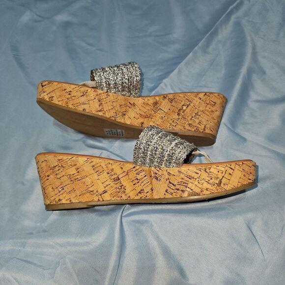 Jessica Cline 9.5 Platform Cork Wedge Thong Sandals - Picture 3 of 7